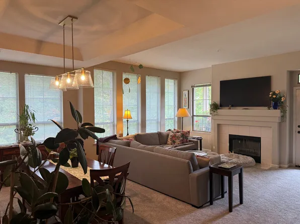 5913 Horsemans Canyon Dr APT 1C, Walnut Creek, CA 94595