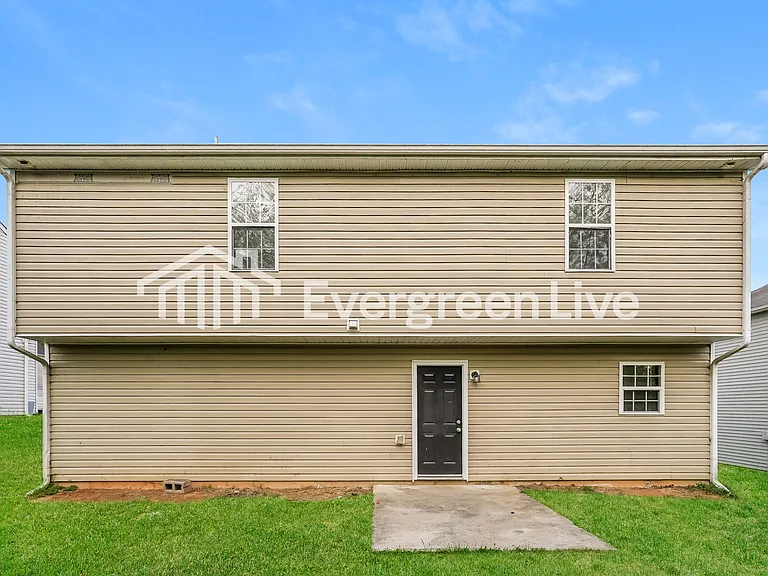 364 Kendall Dr — Photo 15