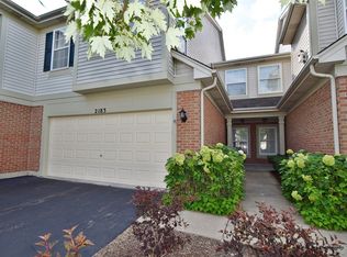 2183 Vanderbilt Dr, Geneva, IL 60134