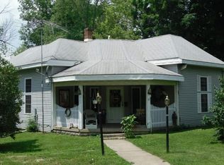 202 N Grant St, Cloverdale, IN 46120