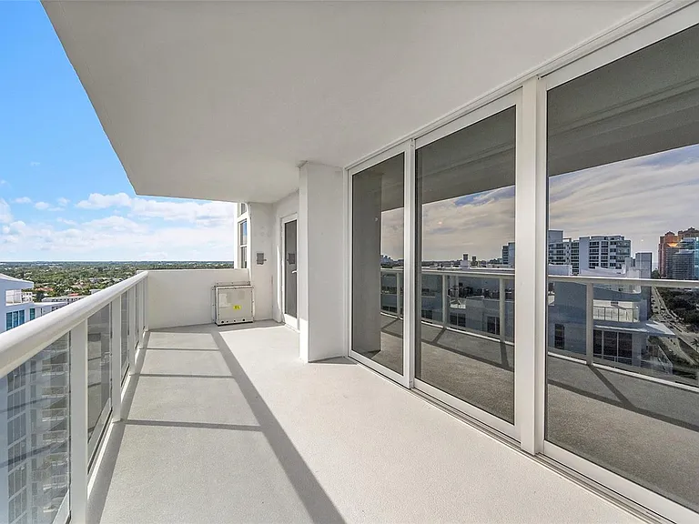 2841 N Ocean Blvd #1801 — Photo 25