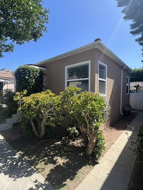 1 bed, $2,095 — Photo 2