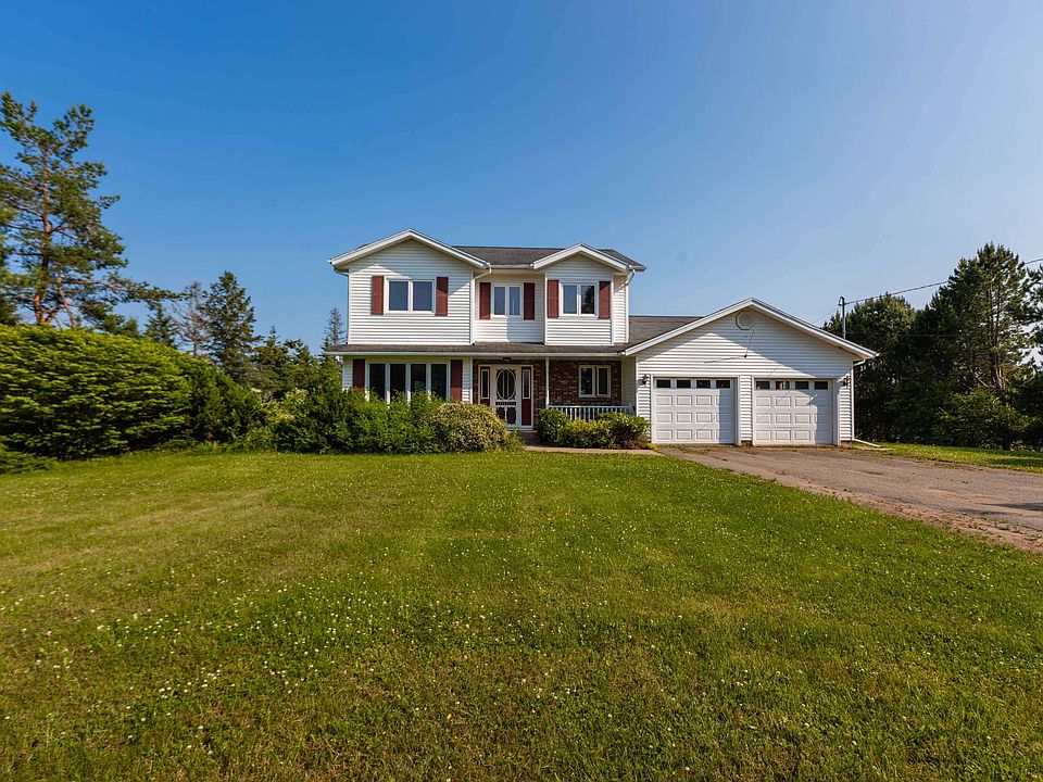 1st image of 651 Valleyfield Rd