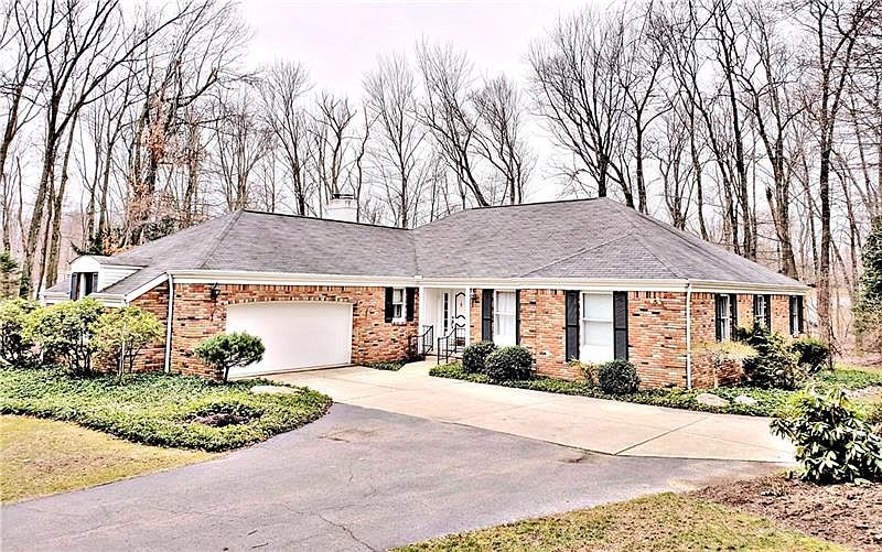 1st image of 155 Winterwood Dr