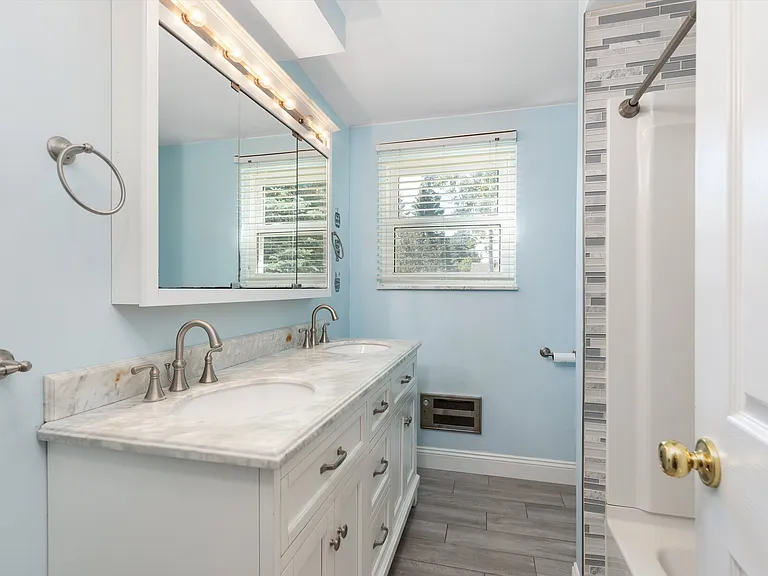 8621 Oakside Ave — Photo 18