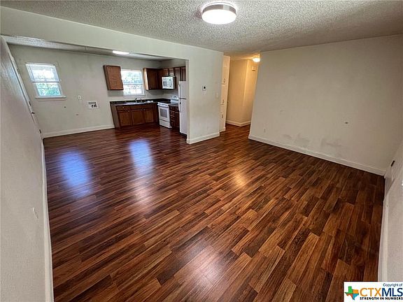 3rd image of 2211 Keenan Ave