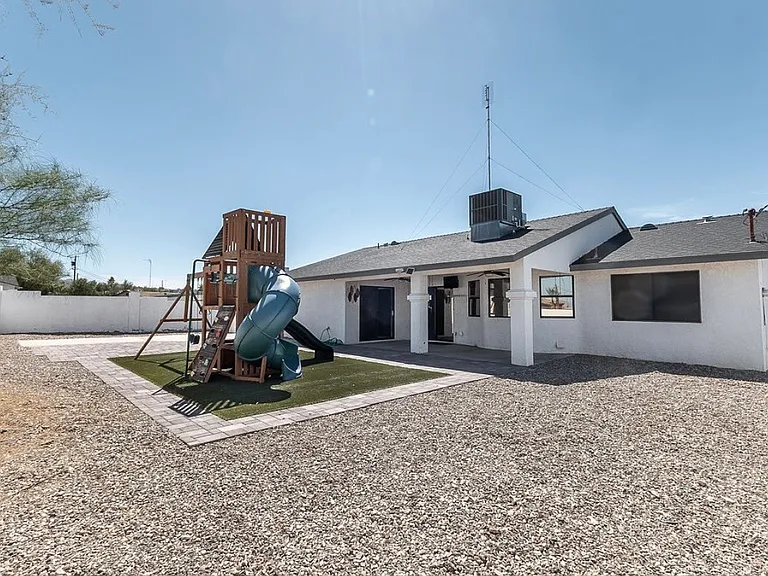 3385 Poppy Trail Dr — Photo 6