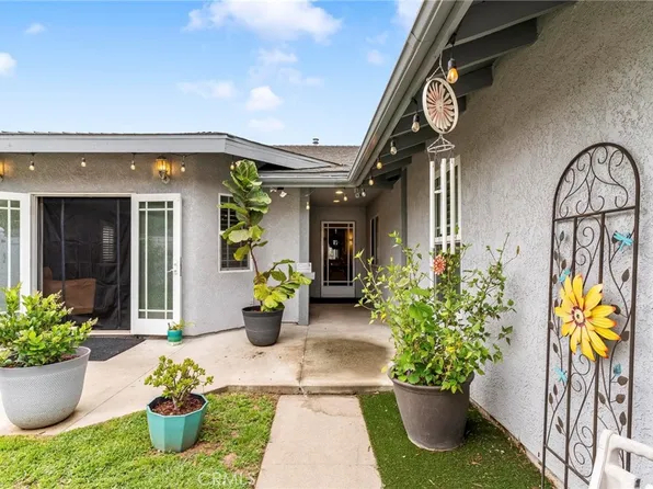 330 E Gladstone St, San Dimas, CA 91773