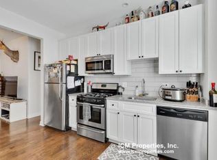 1608 W Belle Plaine Ave, Chicago, IL 60613