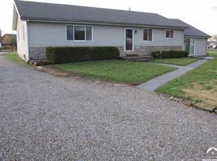 843 Lyon St, Lawrence, KS 66044