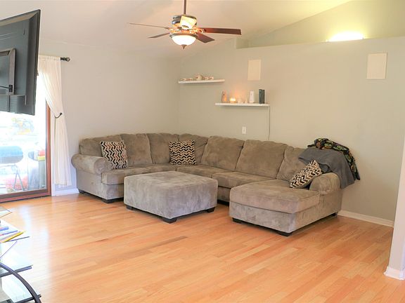 4th image of 7000 Brighton Oaks Blvd