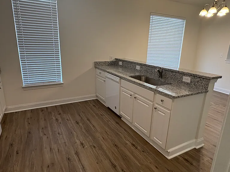 50 Turning Stone Blvd #5 — Photo 3