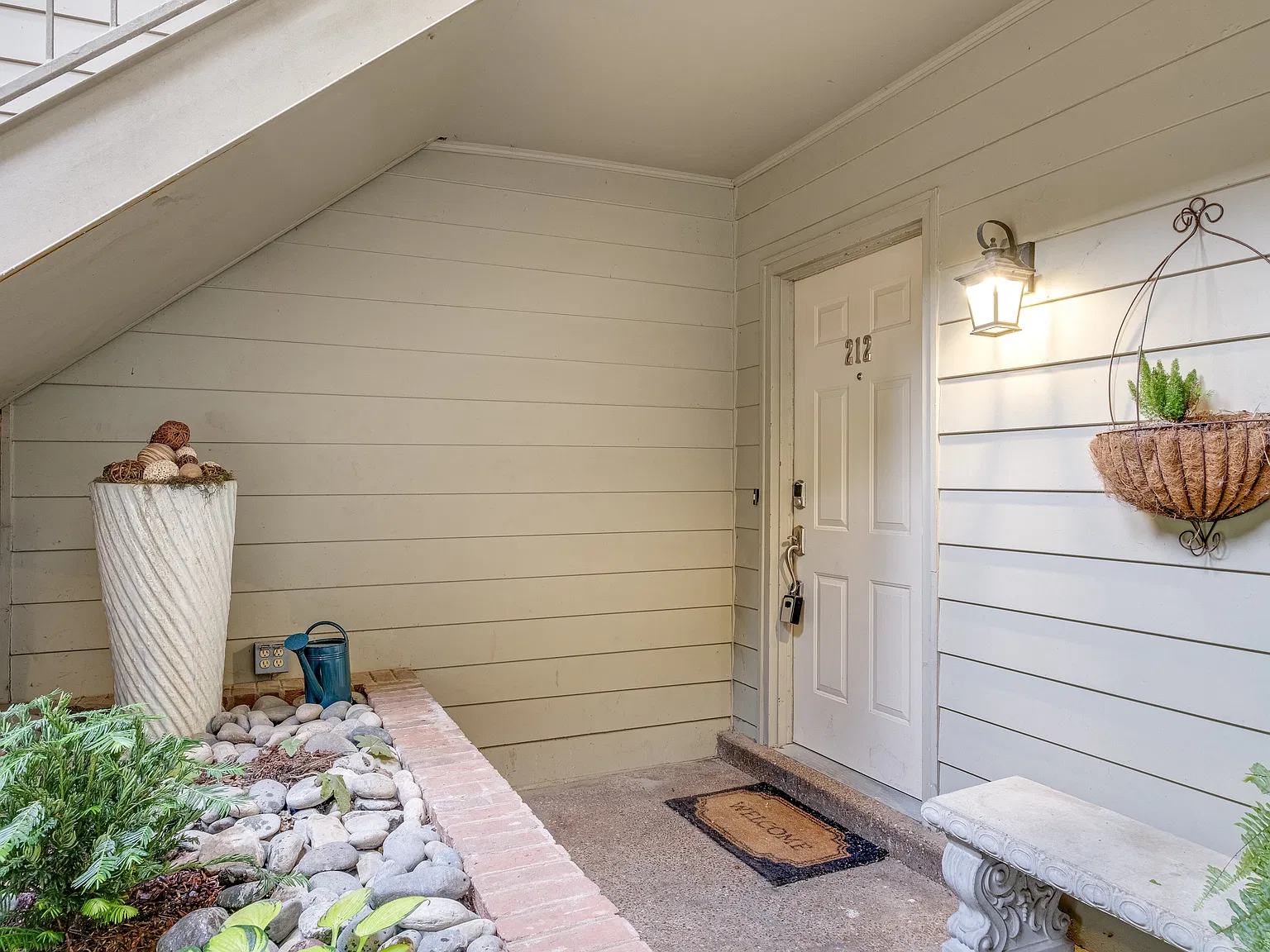 2 bed, 1404 sqft, $2,500 — Photo 3