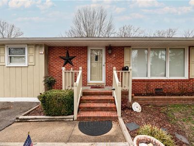 3 Courtney Ave, Newport News, VA, 23601