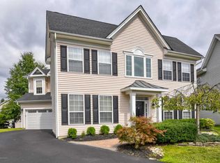 12 Isabel Ct, Morganville, NJ 07751