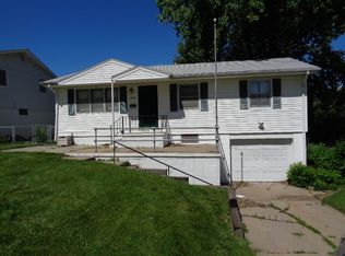 4914 N 61st St, Omaha, NE 68104