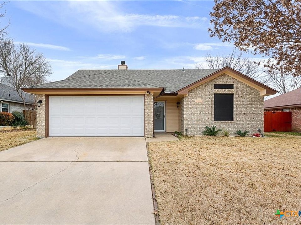 1st image of 2405 Henry Dr