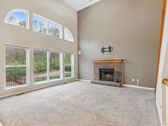 3rd image of 4414 Saddleridge Estates Dr