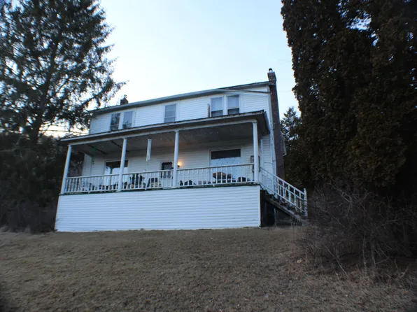 183 Slaymaker Ln, Cass, WV 24927