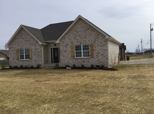 101 Thacker Dr, Portland, TN 37148