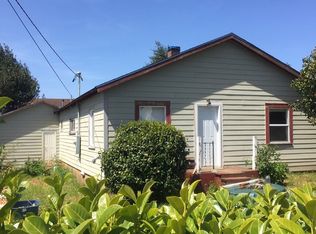 809 N Folsom St, Coquille, OR 97423