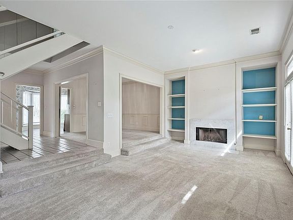 3rd image of 1538 Oak Grove Rd