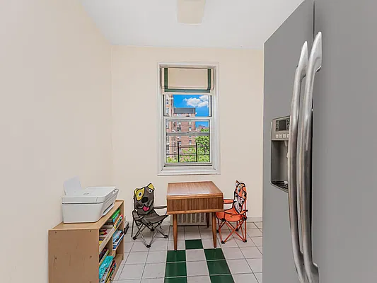 Sold by Re/Max In The City | media 7