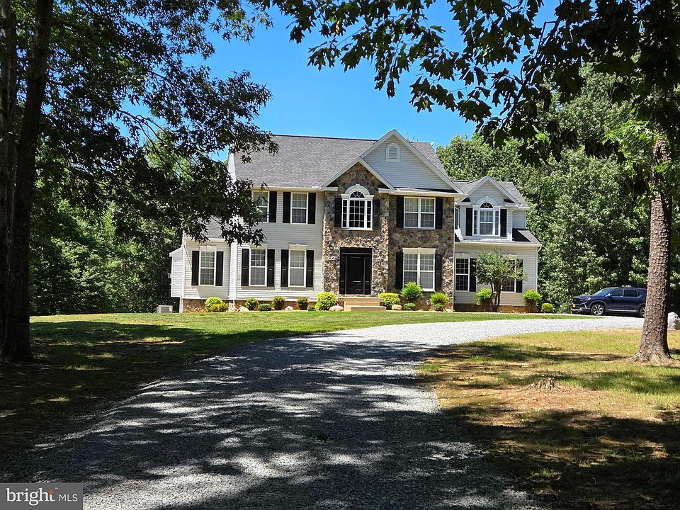 1st image of 9206 Sandy Beach Ln