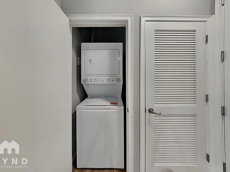 898 Oak St SW #1410 — Photo 12