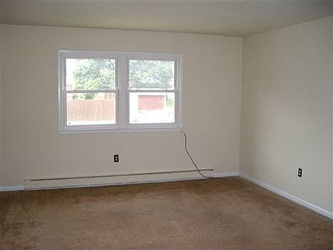 2nd image of 205 S Jefferson St APT 7