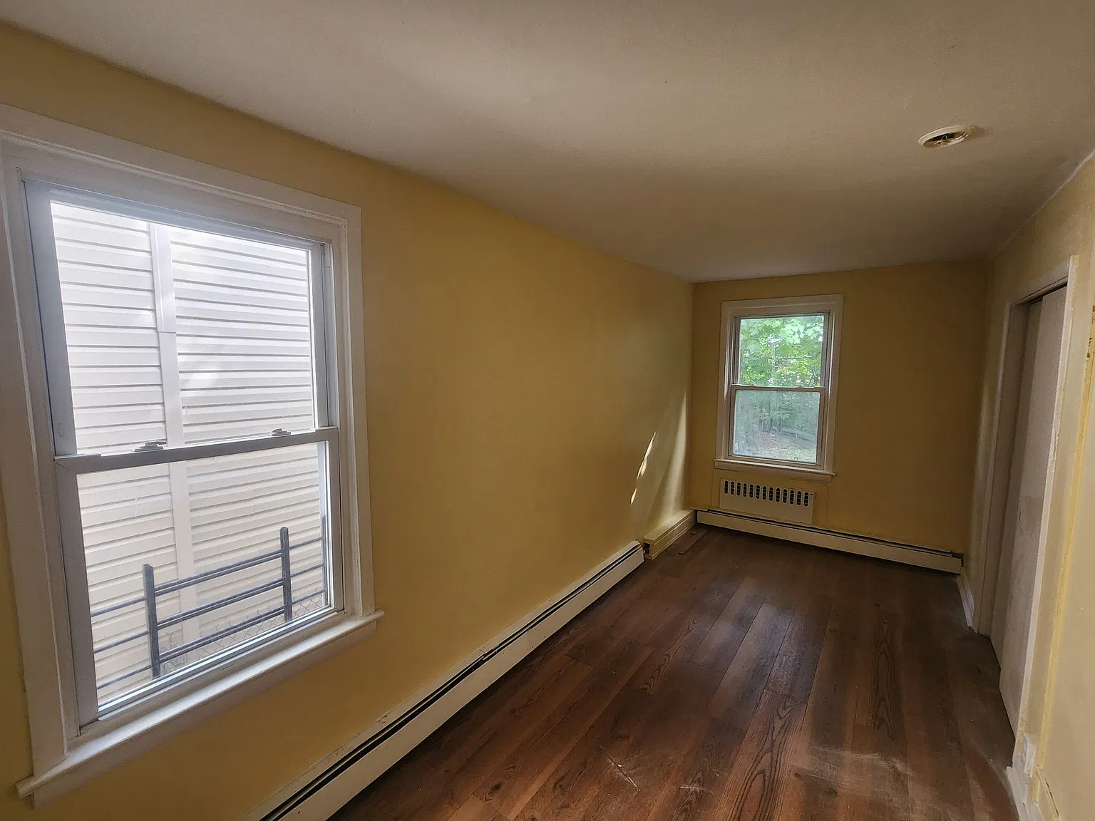 3 bed, 1000 sqft, $3,250 — Photo 3