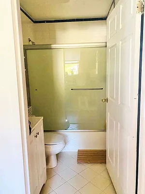 Rented by Jeffrey Mosczyc, LREB | media 13