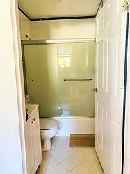 Rented by Jeffrey Mosczyc, LREB