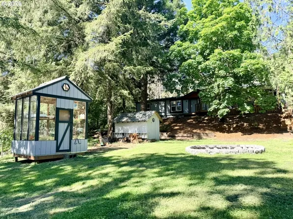 55279 SW Date St, Gaston, OR 97119