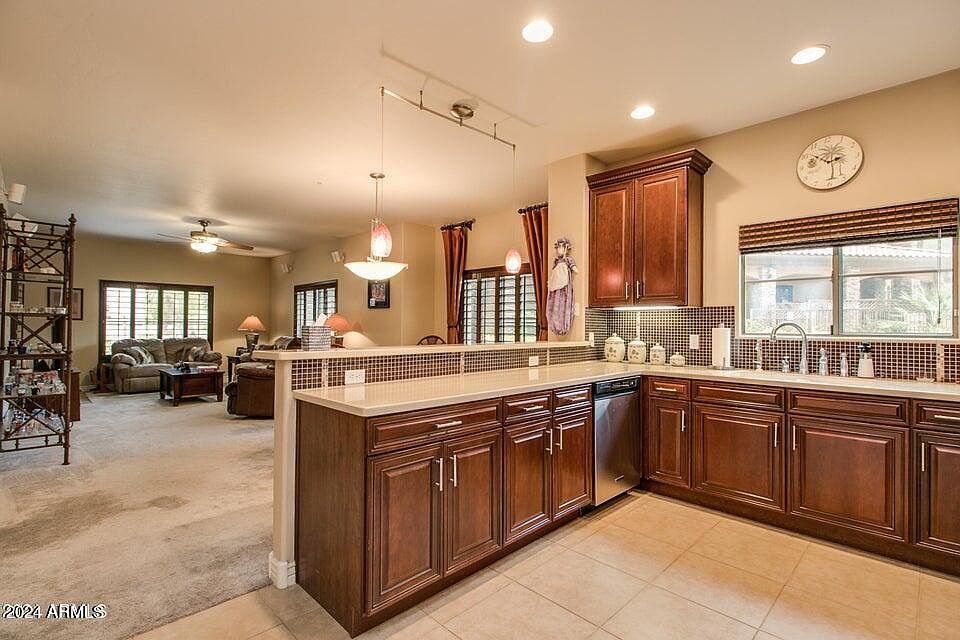 1st image of 5450 E DEER VALLEY Drive #1003