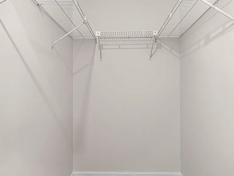 127 Villa Knoll Ct — Photo 19