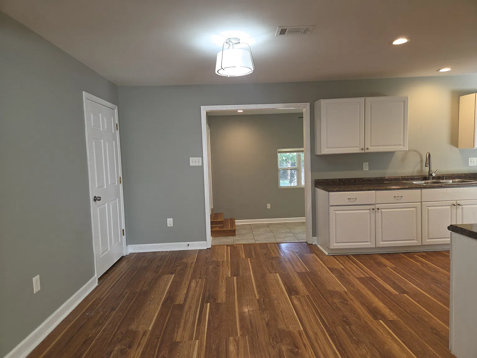 224 Raney Pl — Photo 3