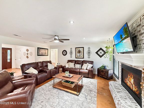 5th image of 3076 Shiloh Rd