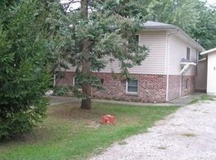 2878 Clay St, Lake Station, IN 46405