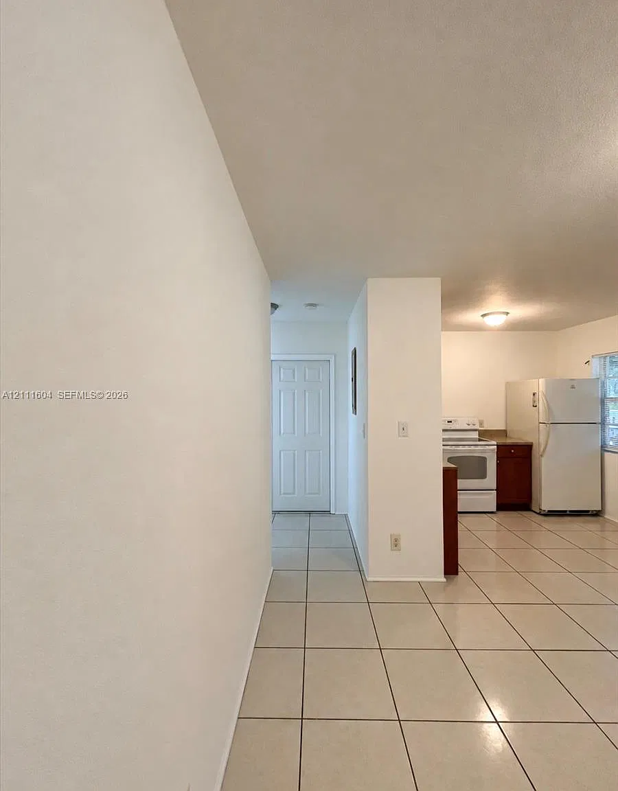 Everglade Land Sales Co — Photo 4