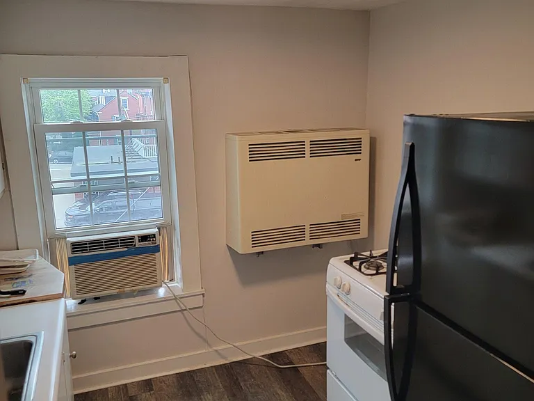58 Mechanic St #3 — Photo 4