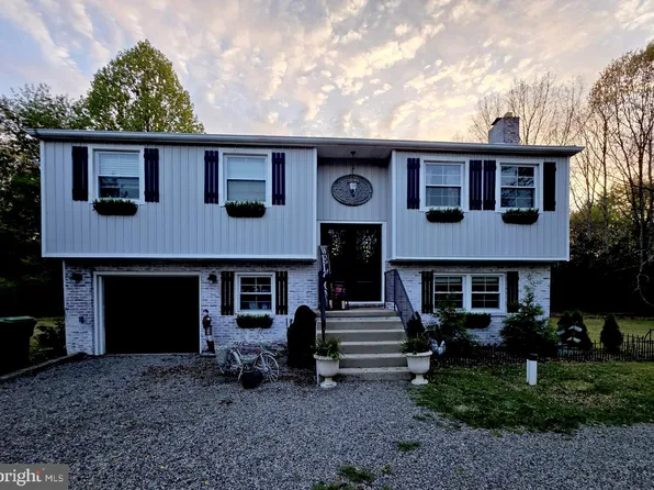 505 Howard Ave, Hammonton, NJ 08037