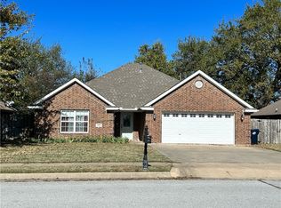 3803 W Amour Dr, Rogers, AR 72758