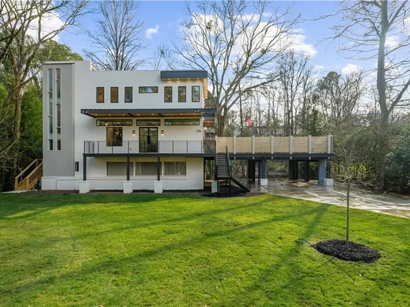 942 Peachtree Battle Cir NW, Atlanta, GA 30327