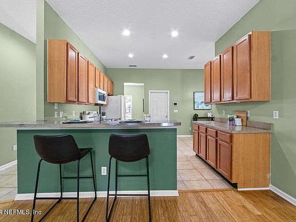 4th image of 2973 CAPTIVA BLUFF Court