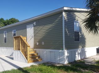 7 Rachael Rd, Lake Worth, FL 33463
