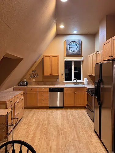 831 Weaver Rd #1 Photo 1