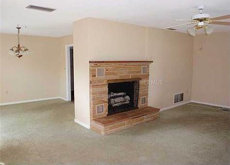 5th image of 2112 Hollywood Dr