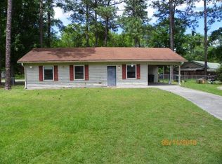 114 Pointe South Dr, Hinesville, GA 31313