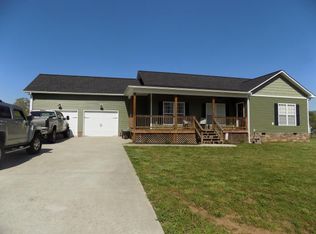 318 Carriage Dr, Whitwell, TN 37397